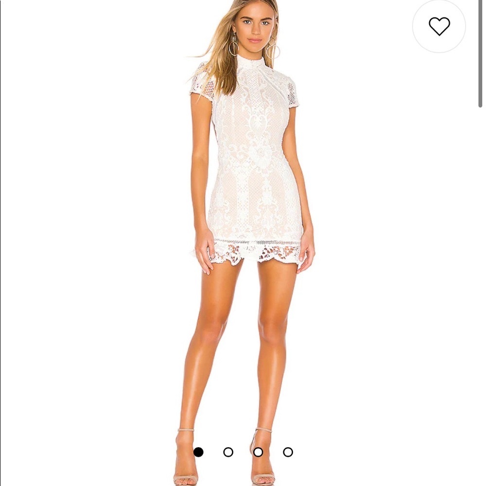 Superdown brand new white dress. Perfect for bridal events. Size: M